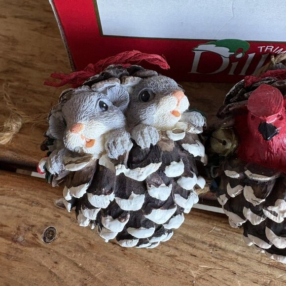 Dillard’s Trimmings Set Of 4 Animals In Pinecone Ornaments Wood Christmas - Picture 4 of 10